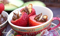 Paleo Chocolate Avocado Stuffed Strawberries 1