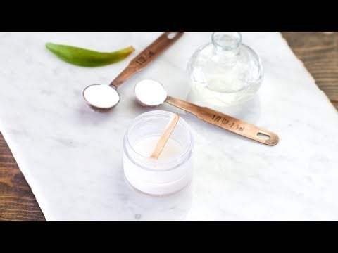 How to Make Natural Deodorant that Works with 3 Ingredients
