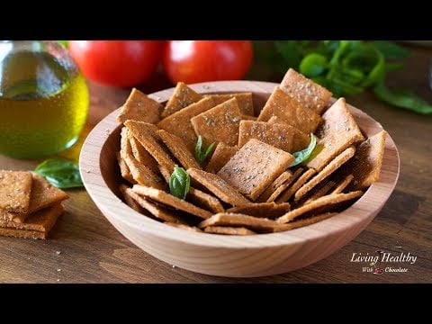 How to Make HOMEMADE CRACKERS with Cassava Flour (Vegan &amp; Paleo)