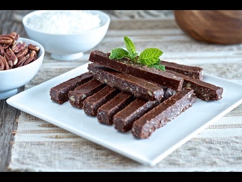 Healthy Peppermint Chocolate Sticks Recipe (paleo, gluten-free)