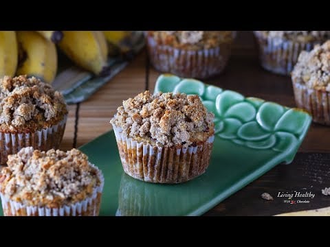 Healthy ALMOND FLOUR Banana Muffins (Gluten free, Paleo) With Crumb Topping!