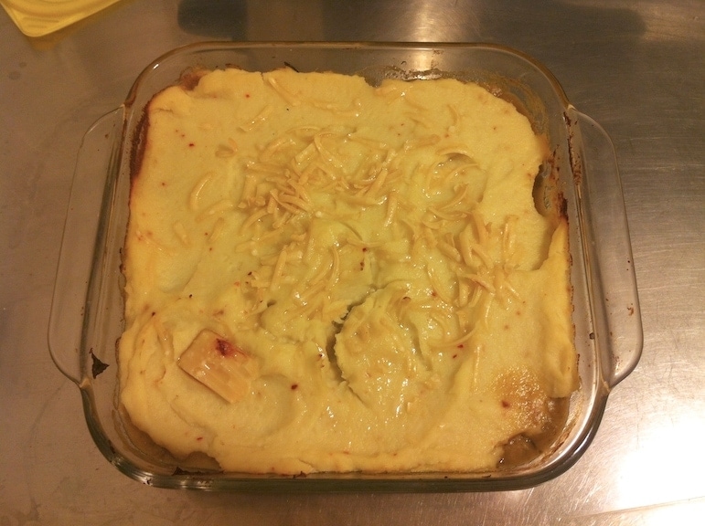 glass cooking dish with shepherds pie 