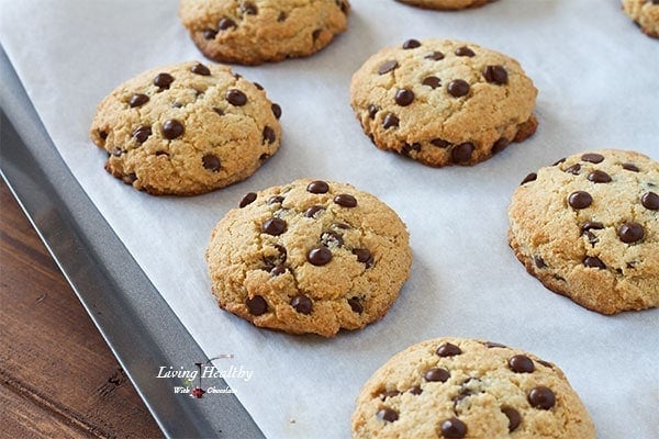 Healthy Chocolate Chip Cookies (Paleo, Gluten-free)