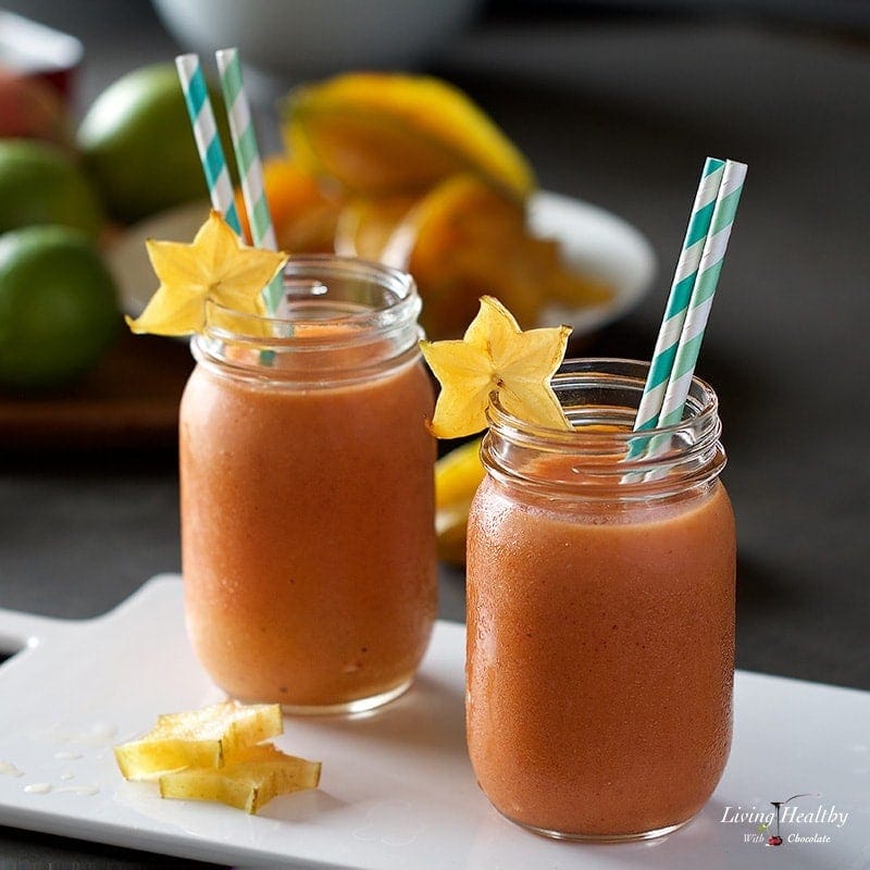 https://livinghealthywithchocolate.com/wp-content/uploads/2016/08/Star-Fruit-Mango-Smoothie-Juice.jpg